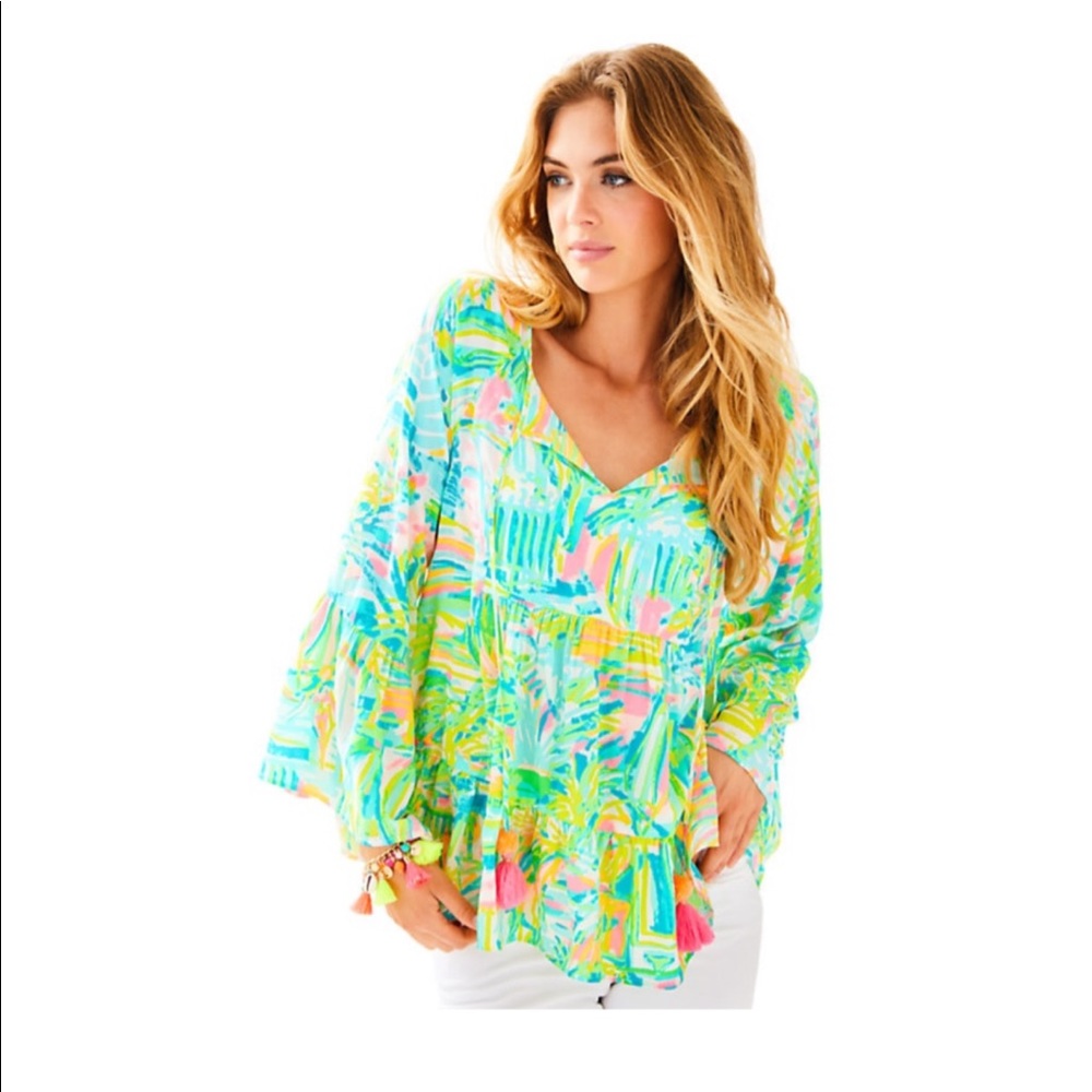 Lilly Pulitzer V-Neck Tassel/Pom Blouse Size Large